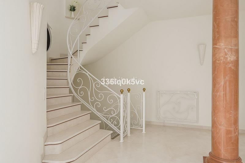 Foto d4369532-efe2-467f-bec2-76280ce7b61a. Maison dans Sierra Blanca Marbella