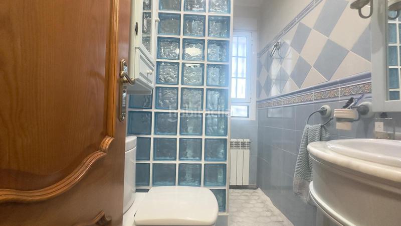 Foto 566ad8ba-6ca2-493e-af45-a5763471b4c2. Casa adossada amb piscina a La Zenia Orihuela