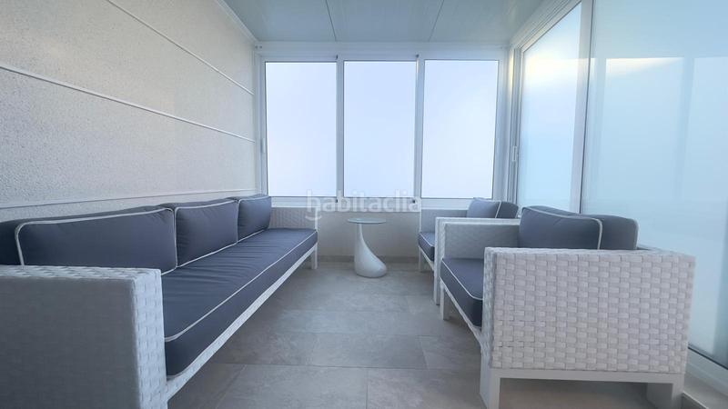 Foto a017b045-46f7-418c-abfd-92d39a31c24f. Casa adossada amb piscina a La Zenia Orihuela