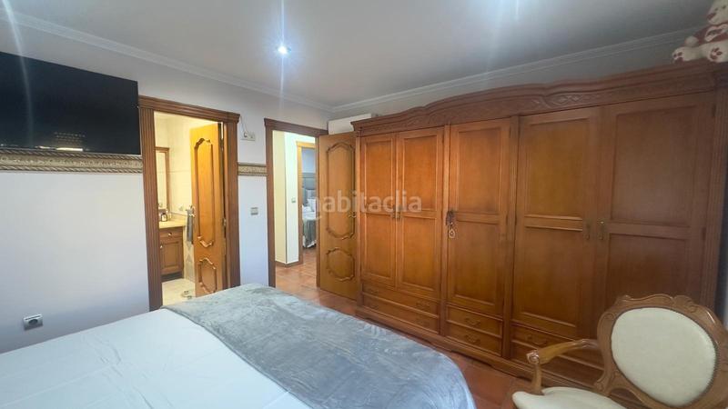 Foto ecf094ff-eb07-4950-9381-b5214549fd48. Casa adossada amb piscina a La Zenia Orihuela