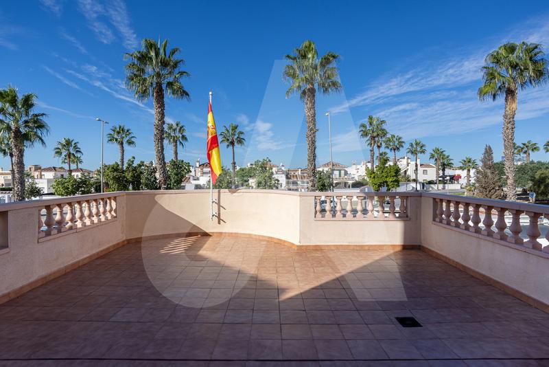 Foto 6da3382a-3cfb-4371-9759-ea7a41b08c90. Casa a El Edén Guardamar del Segura