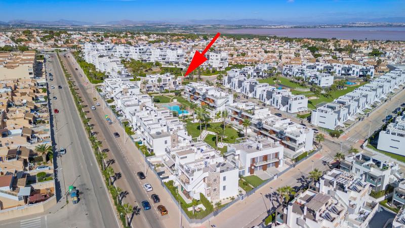 Foto 3b76ff83-6433-4f86-9013-aca943a0237c. Casa a Los Balcones-Los Altos Torrevieja