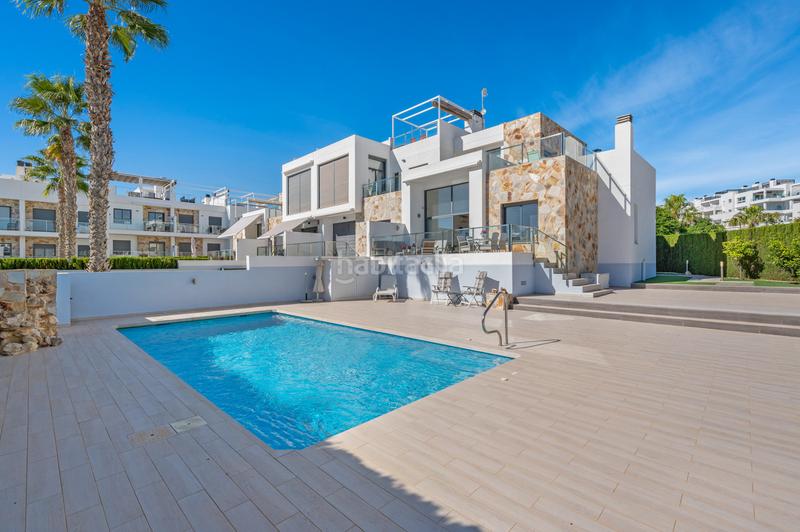 Foto 70ca63c0-2627-4e34-abe1-72600a8f1d9c. Casa a Los Balcones-Los Altos Torrevieja