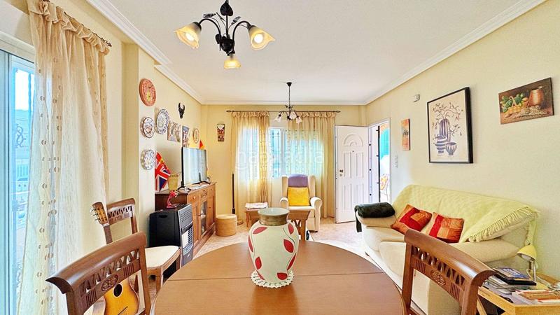 Foto 4c2ff4a5-0583-4954-80eb-38421b579d10. Reihenhaus in Villamartín-Las Filipinas Orihuela