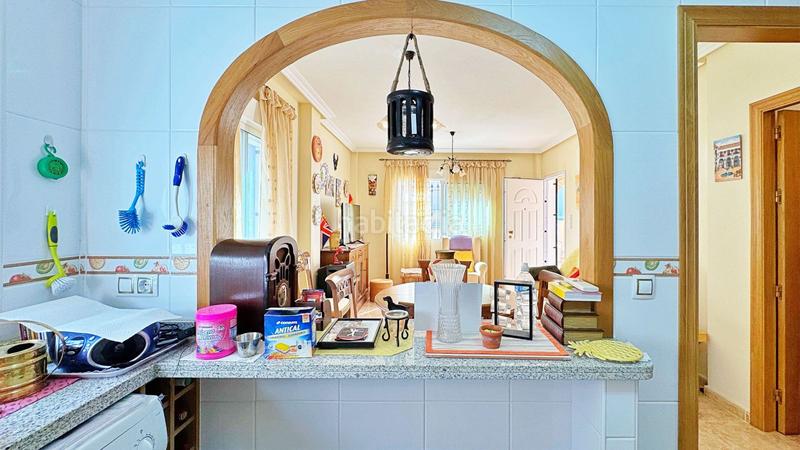 Foto c1ca5516-ce32-419c-b8e6-1f18ac18bdbf. Semi detached house in Villamartín-Las Filipinas Orihuela