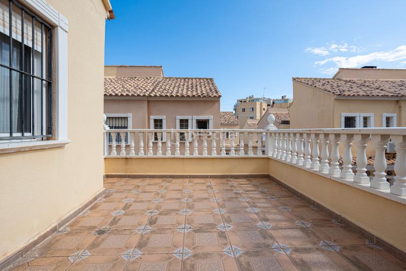 Foto bb31a3f8-32e2-406e-a598-c6e348a95c7b. Maison avec parking dans El Moncayo - El Pòrtic Guardamar del Segura