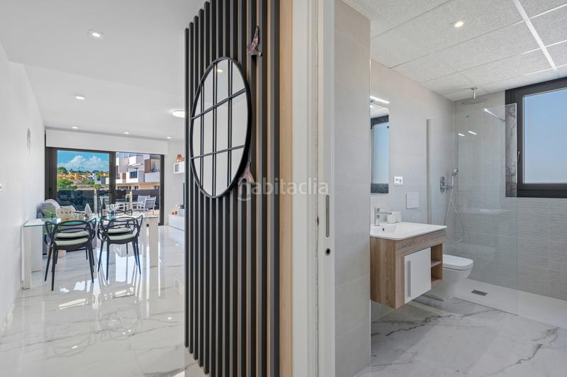 Foto d556d6d6-e3ff-4b3d-915e-8f1c352bb02e. Apartamento en La Florida Orihuela