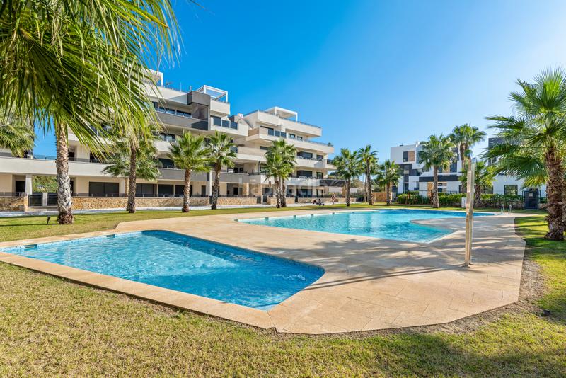 Foto b62ce87c-0570-414f-801c-684e05efab3d. Appartement avec parking dans La Florida Orihuela