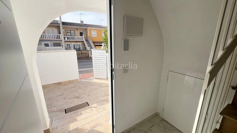 Foto 3d9e9dfc-a373-47ec-b266-396a55e6663e. Maison jumelée dans Parque de las Naciones Torrevieja