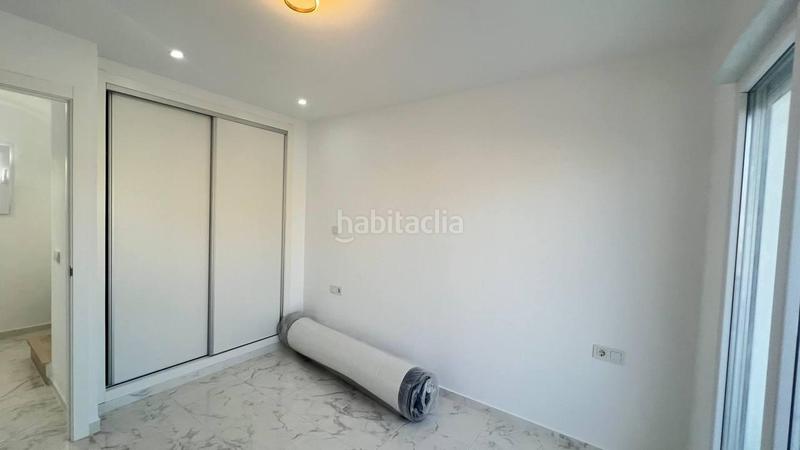 Foto b84ec968-fde5-4f09-853d-8f5077c0877d. Maison jumelée dans Parque de las Naciones Torrevieja