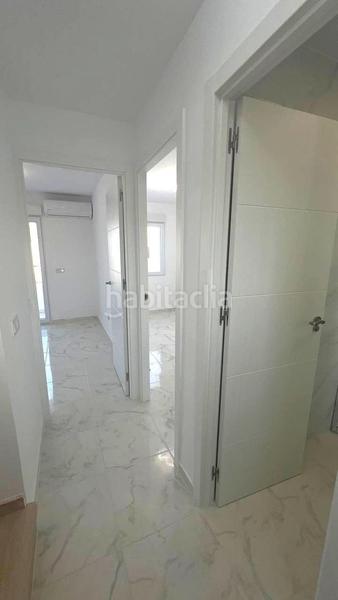 Foto fdf4569a-cdc7-4a55-b2e2-a234a191043c. Semi detached house in Parque de las Naciones Torrevieja