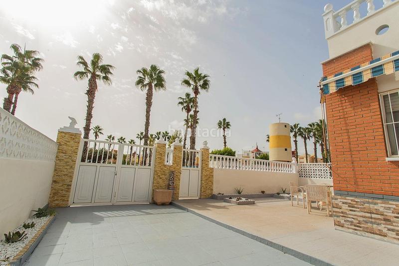 Foto 0169c0f2-c90e-4bcb-b9f8-3d89c1353c2f. House in Los Balcones y los Altos Orihuela