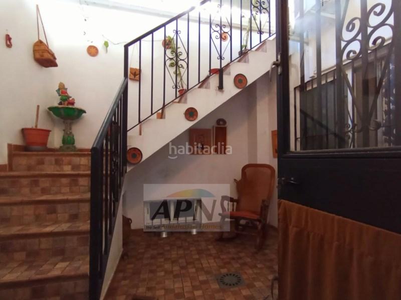 Foto b5125566-77eb-4013-9172-bb32b9386561. Casa adosada en Álora