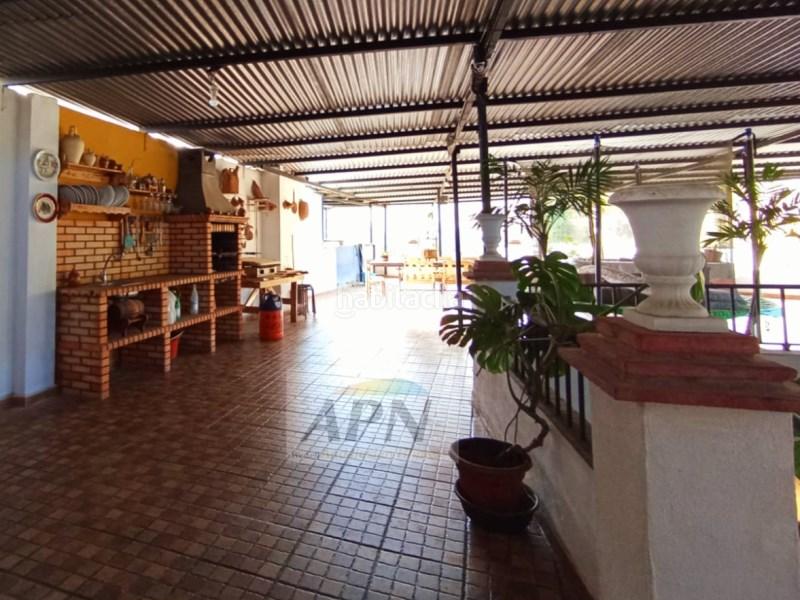 Foto 3d245efd-d227-4e0b-8d24-911e7e3606b9. Casa adossada a Álora