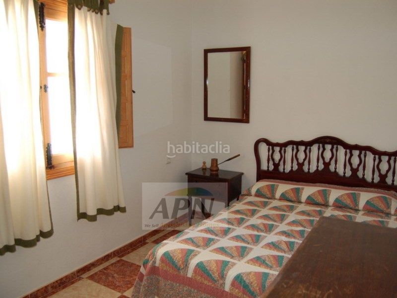Foto 0568909b-4f9b-457f-b3f1-5fde343f3115. Casa adossada a Álora