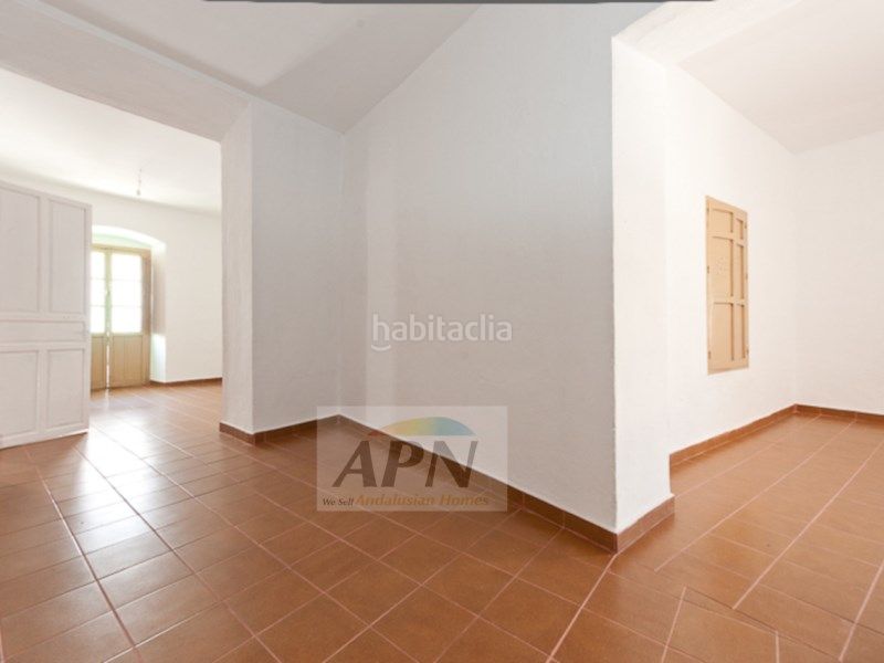 Foto 2f7ce636-9ab6-4c4b-9909-e3316f49c6cf. Casa adossada a Álora
