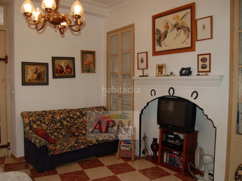 Foto 9a05c2c7-704f-4f16-be0a-c33e0371d970. Casa adossada a Álora