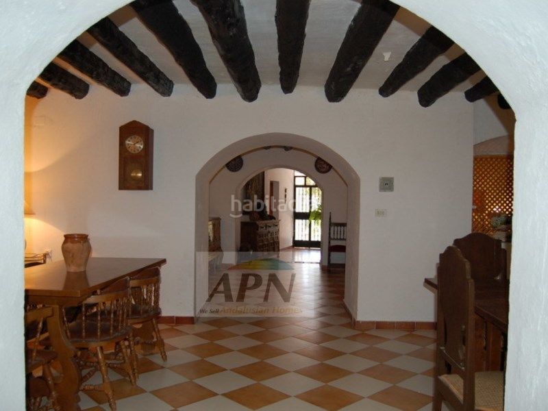 Foto 9d6eead7-3f69-486c-8532-026badef7e0a. Casa adossada a Álora