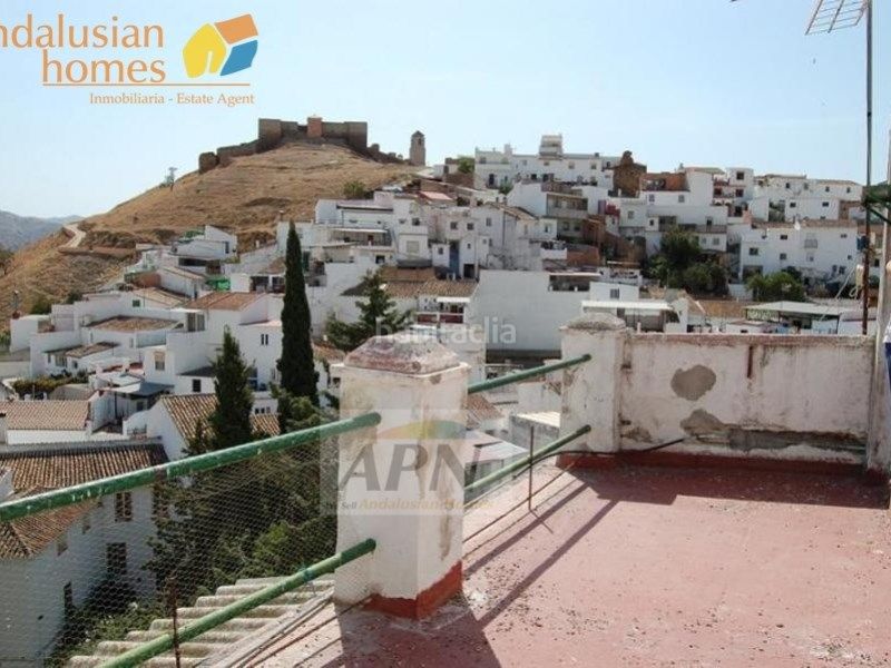 Foto ab7adb5a-4d27-4b9e-b739-1aff5649b3a1. Casa adossada a Álora