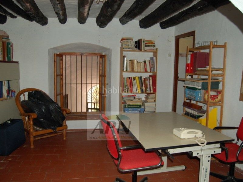 Foto d9fdc033-fc0d-4a4a-8668-1c08893858bd. Casa adossada a Álora