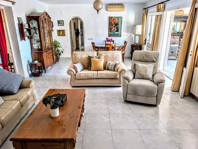 Foto 774e914c-8358-44c2-884b-d56d58e3054c. Casa con parcheggio in Centro Poble Nou de Benitatxell (el)