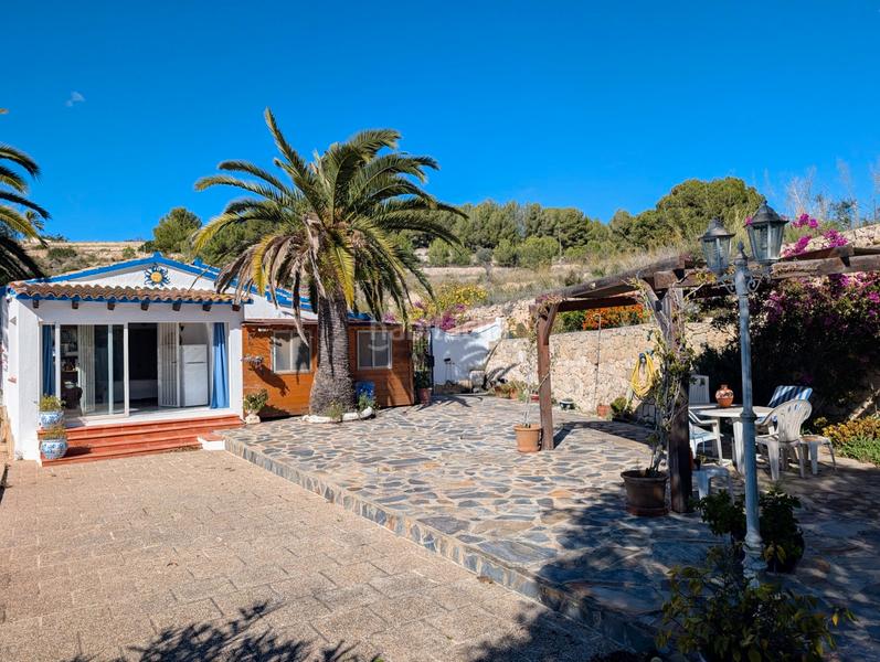 Foto e50b9a68-f5fd-4ce8-97d5-f71991006080. Casa con parcheggio in Centro Poble Nou de Benitatxell (el)