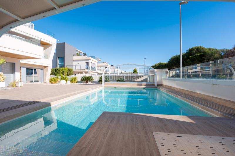 Foto c8c337d0-1c46-47bb-a0e4-ee73d1e84098. Casa a Aguamarina Orihuela