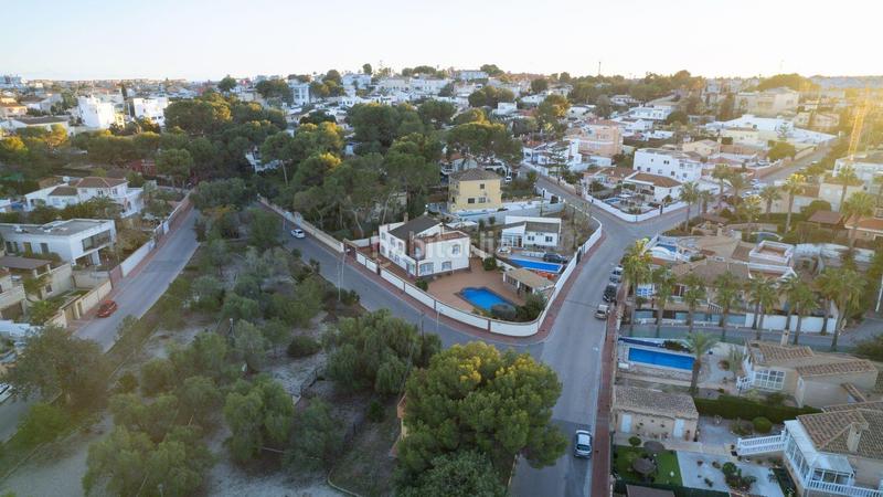 Foto 95a50225-37d7-4cb7-a94a-8fca4f8a4efc. Casa en Los Balcones-Los Altos Torrevieja