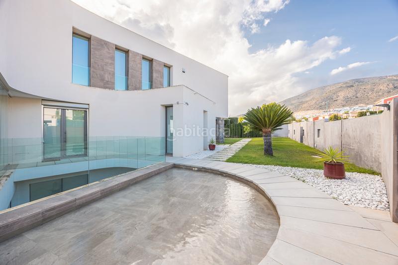 Foto b18a6684-c14a-4119-98f6-48b47de27ef4. Casa en Golf Bahía Finestrat