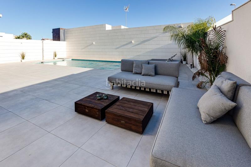 Foto e9a2e374-2ee8-4226-aeb8-c74679a6e2b3. Casa con parcheggio piscina in Pilar de la Horadada ciudad Pilar de la Horadada