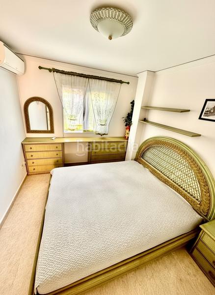 Foto 15b8fa43-737e-4b31-a3f2-8782a6248010. Casa adosada en Poblets (els)