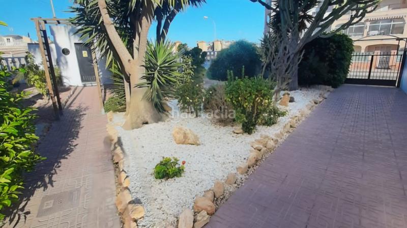 Foto 0cf810a2-619e-4c85-8c2c-ec807034a140. Dúplex amb piscina a La Zenia Orihuela