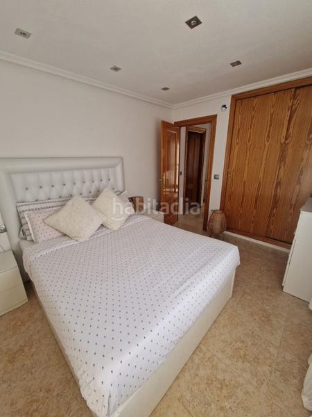 Foto 5dea7a20-3127-48b2-a2cb-7620142588e6. Dúplex amb piscina a La Zenia Orihuela