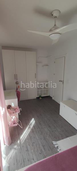 Foto d0c76c82-9c71-4ad7-9008-6fa6220ac3bb. Casa adossada a Pueblo Guardamar del Segura