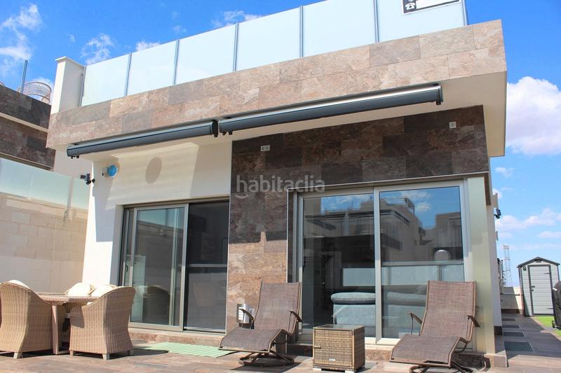 Foto ae8a4f52-5f9e-4cf8-95bf-8661f24b856c. Casa in La Zenia Orihuela