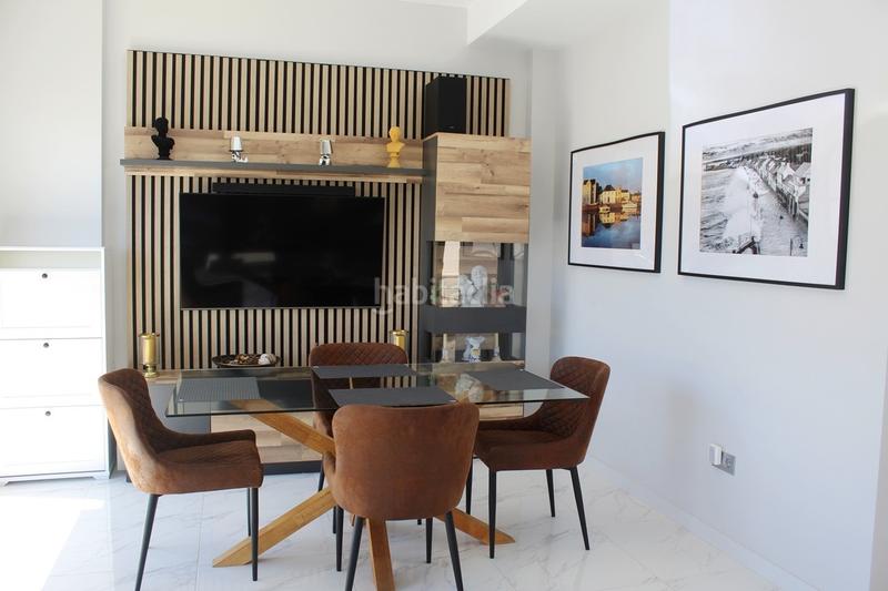 Foto cbb0063f-caf6-4f4e-bf15-99d942f21740. Casa in La Zenia Orihuela