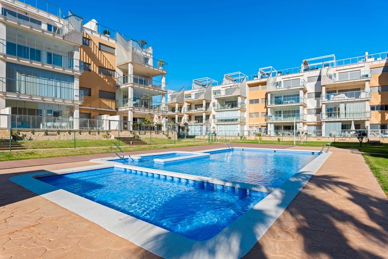 Foto 3bc1c608-32a9-456d-8499-433cab28d623. Apartament amb aparcament a Villamartín-Las Filipinas Orihuela
