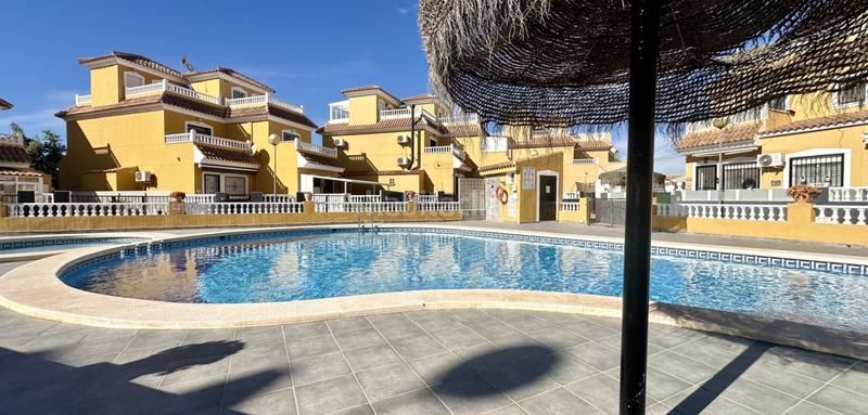 Foto abe53161-0741-41af-98a7-eabac774f38d. Maison jumelée dans La Florida Orihuela