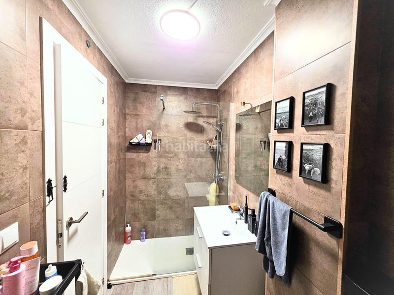 Foto 2d61f6fe-c37f-4dea-b98b-c4accdd95708. Apartament a Las Piscinas Naturales Torrevieja