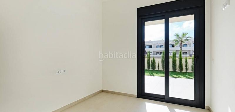 Foto a8eb7c3d-353a-4560-bfd3-be45202c4ea9. Apartamento en La Veleta Torrevieja