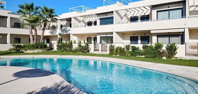 Foto 29713870-2ddd-4e46-9bfd-5a2124dd915e. Appartement avec parking dans La Veleta Torrevieja