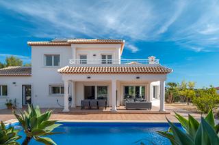 House in Partida Comunes-Adsubia