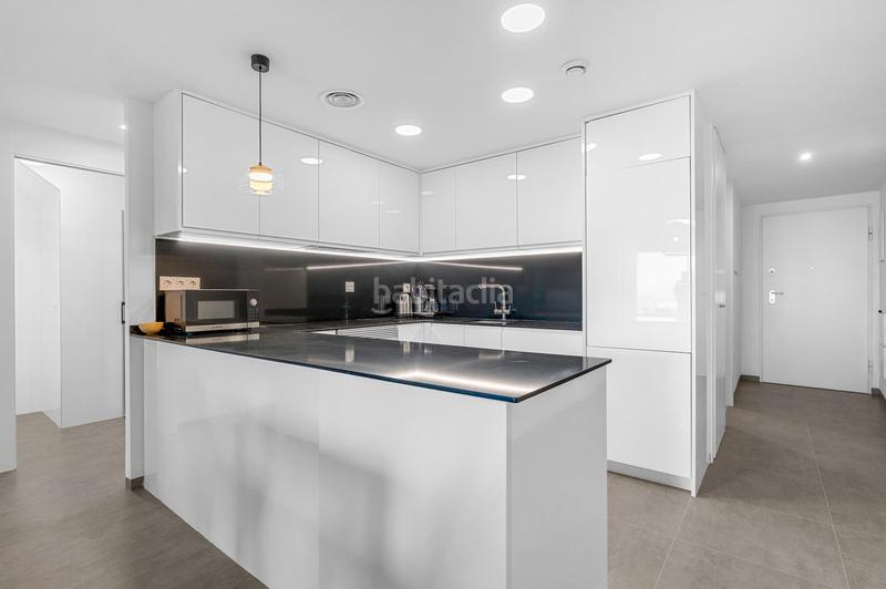 Foto 16882b48-fd04-4220-94b5-aa8a5829b16e. Àtic amb aparcament a Monte y Mar Santa Pola