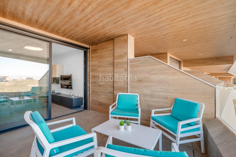 Foto 2edc180b-3906-4af9-b736-7938df4e2480. Àtic amb aparcament a Monte y Mar Santa Pola