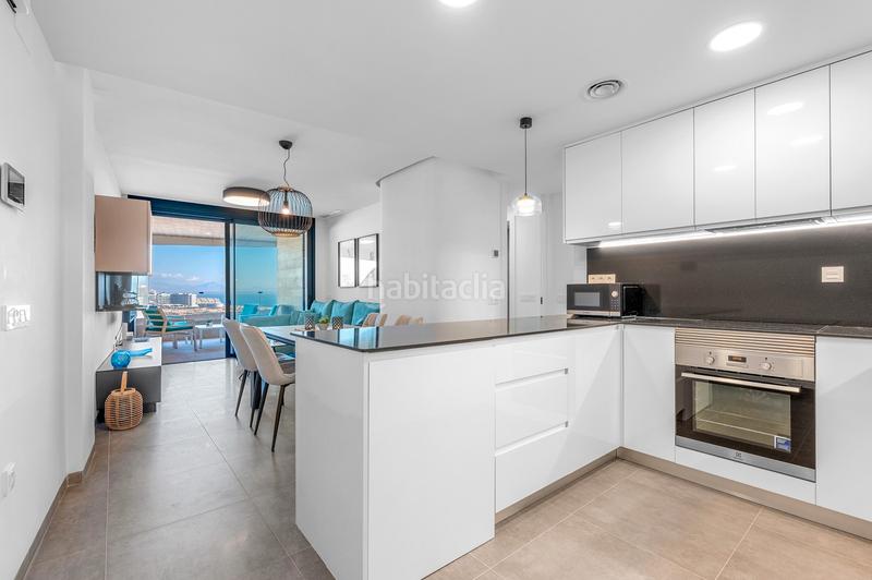 Foto 3e42f842-033a-4717-8d35-934c9e9da810. Àtic amb aparcament a Monte y Mar Santa Pola