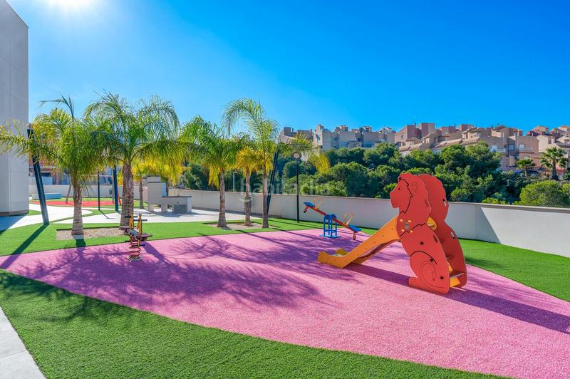 Foto 7c4d19f3-7c65-404c-b410-43b9ed839781. Àtic amb aparcament a Monte y Mar Santa Pola