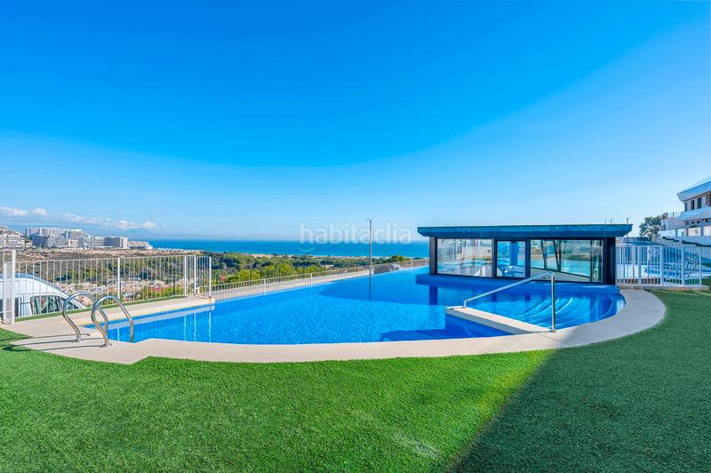 Foto 9c3d5045-8beb-4b20-8b4b-d1c9714f9430. Àtic amb aparcament a Monte y Mar Santa Pola