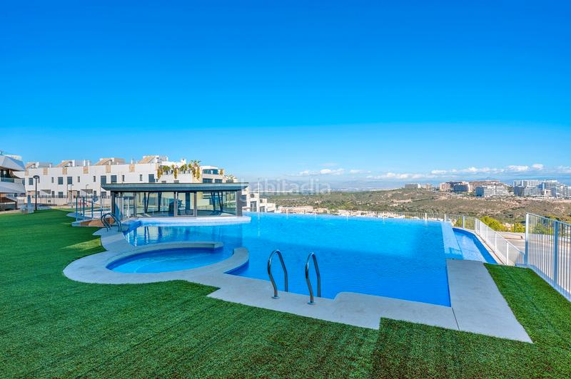 Foto a657172a-fab7-442b-84e7-2cd27522effd. Àtic amb aparcament a Monte y Mar Santa Pola