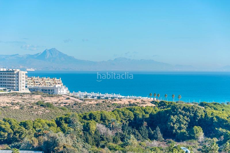 Foto c3e0dc4e-6f0e-4a7e-93c1-a43da76a9a6d. Àtic amb aparcament a Monte y Mar Santa Pola