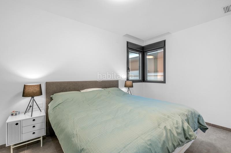 Foto ee01fa7f-e6ee-4be7-a093-8aa64fd8b111. Àtic amb aparcament a Monte y Mar Santa Pola